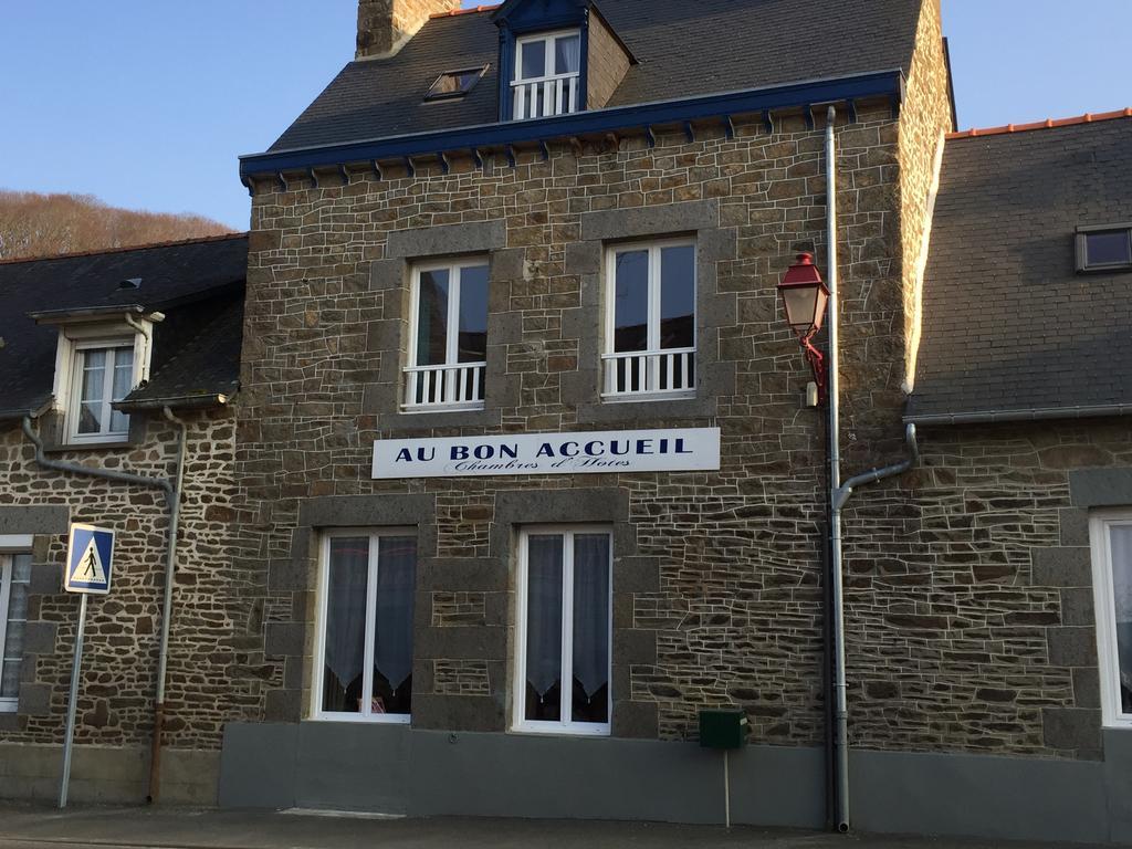 Bed and Breakfast Au Bon Accueil Saint-Marcan Esterno foto
