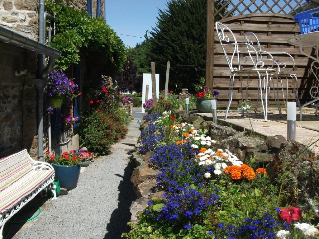 Bed and Breakfast Au Bon Accueil Saint-Marcan Esterno foto