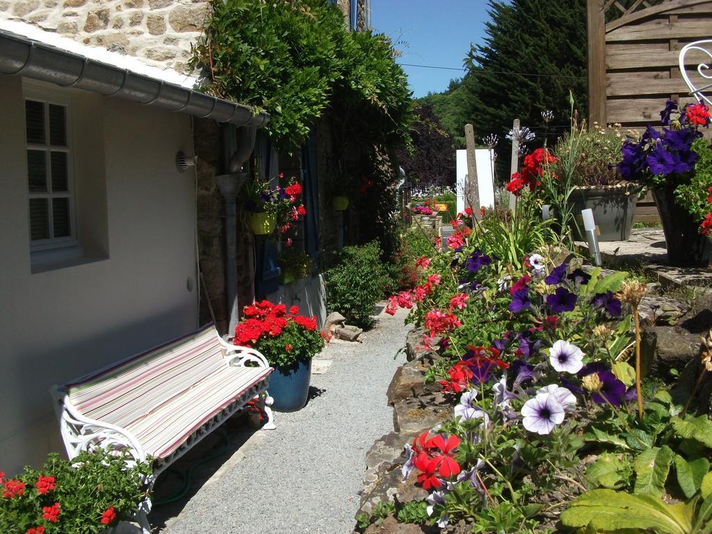 Bed and Breakfast Au Bon Accueil Saint-Marcan Esterno foto