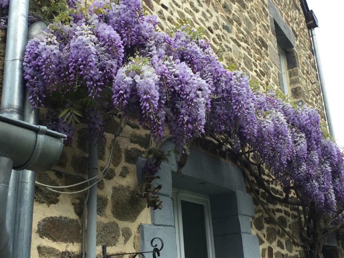 Bed and Breakfast Au Bon Accueil Saint-Marcan Esterno foto